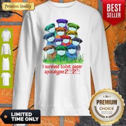 Awesome Pug I Survived Toilet Paper Apocalypse 2020 Sweatshirt
