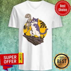 Premium Lizard vs Cat V-neck