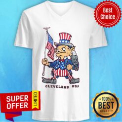 Awesome Independence Day Flag Eagles Cleveland USA V-neck