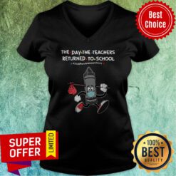 Black Crayon The Day The Teachers Returned To School 2020 Pandemic Survivors V-neck