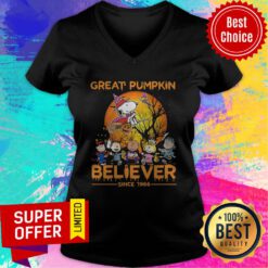 Nice The Peanuts Snoopy Great Pumpkin Believer Since 1966 V-neck
