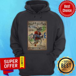 Premium Cat Firefighter That’s What I Do I Save Lives And I Know Things Hoodie
