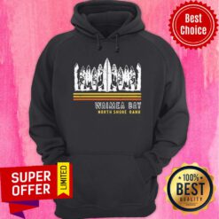 Nice Hawaii Waimea Bay Surfing Retro Hawaiian Hoodie