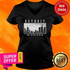 Awesome Detroit Skyline Michigan Pride Black V-neck