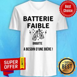 Batterie Faible Brigitte A Besoin Dune Biere V-neck
