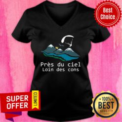 Man Parachute Mountain Pres Du Ciel Loin Des Cons V-neck