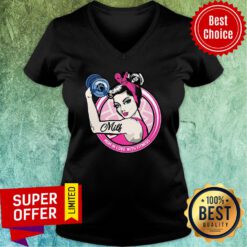 Mom In Love With Fitness Milt V-neck