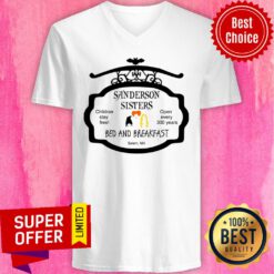 Children Stay Tree Sanderson Bed Breakfast V-neck