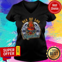 Heart Burn Dia De Los Muertos V-neck