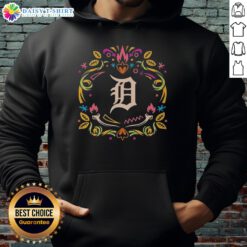 Alt Text: Hot Detroit Tigers Dia de los Muertos MLB celebration hoodie featuring vibrant designs and team logo.