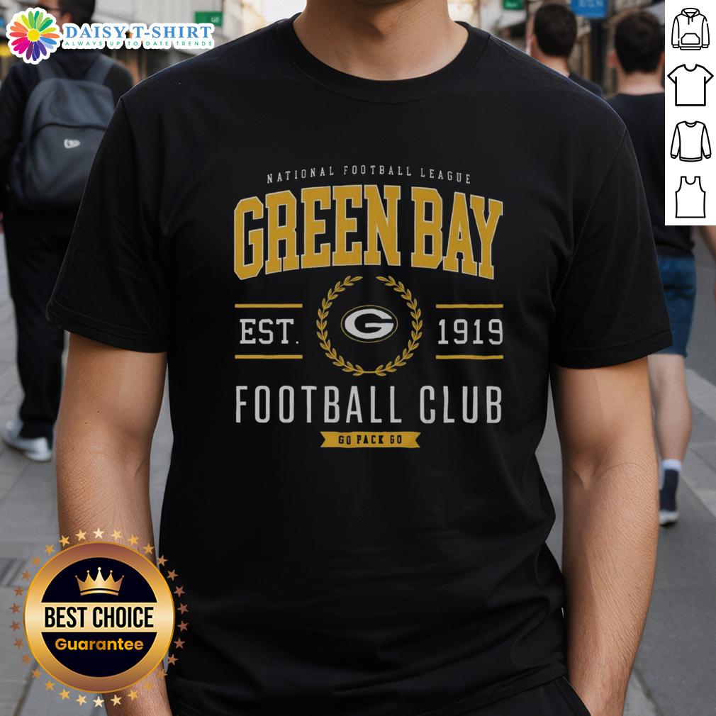 Original Green Bay Packers Football Club T-Shirt featuring team colors and logo, perfect for fans and collectors.