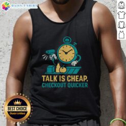Cashier in tank top at grocery store, promoting quicker checkouts with a friendly smile and engaging customer talk.