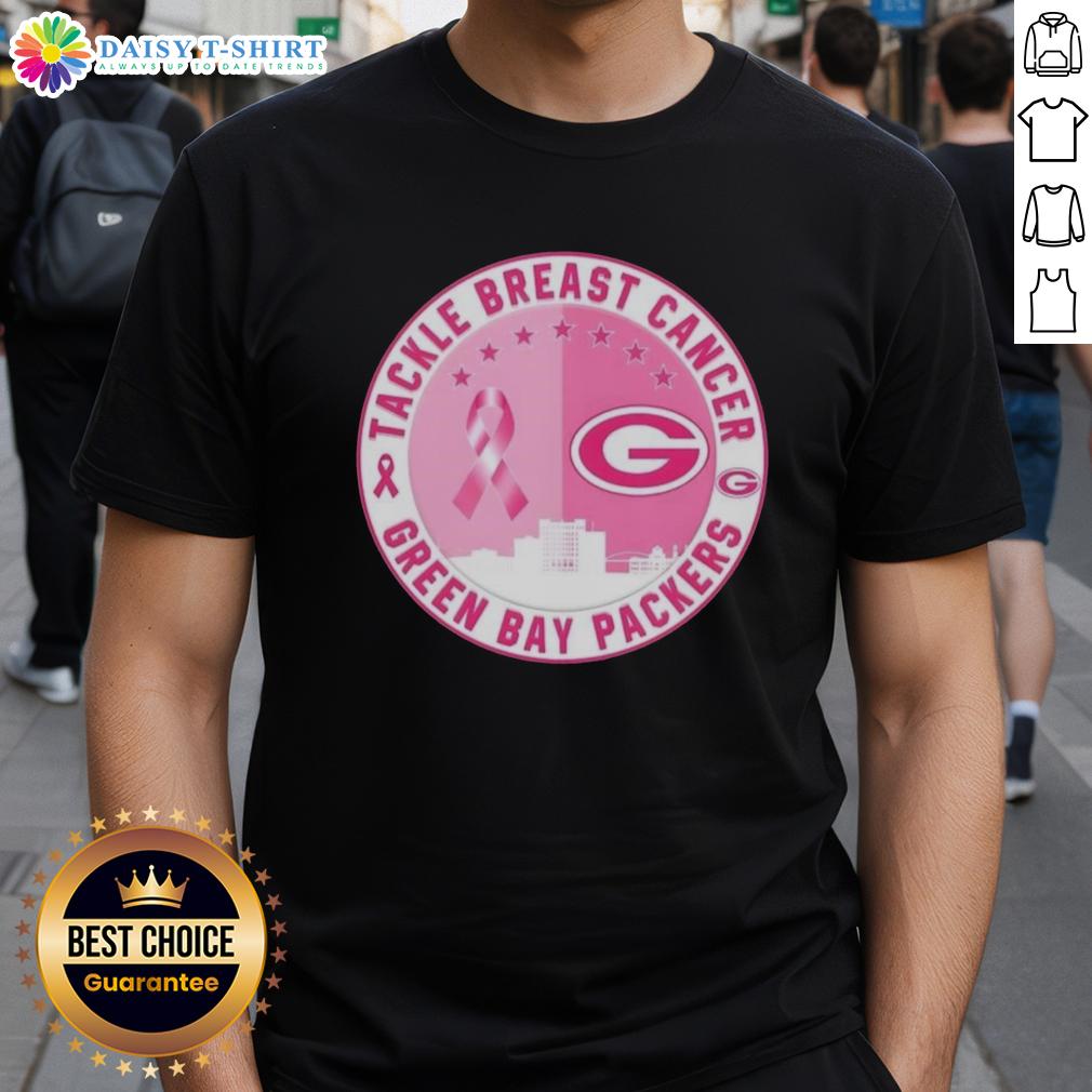 Official Tackle Breast Cancer Green Bay Packers football skyline t-shirt featuring a vibrant team logo and city skyline.