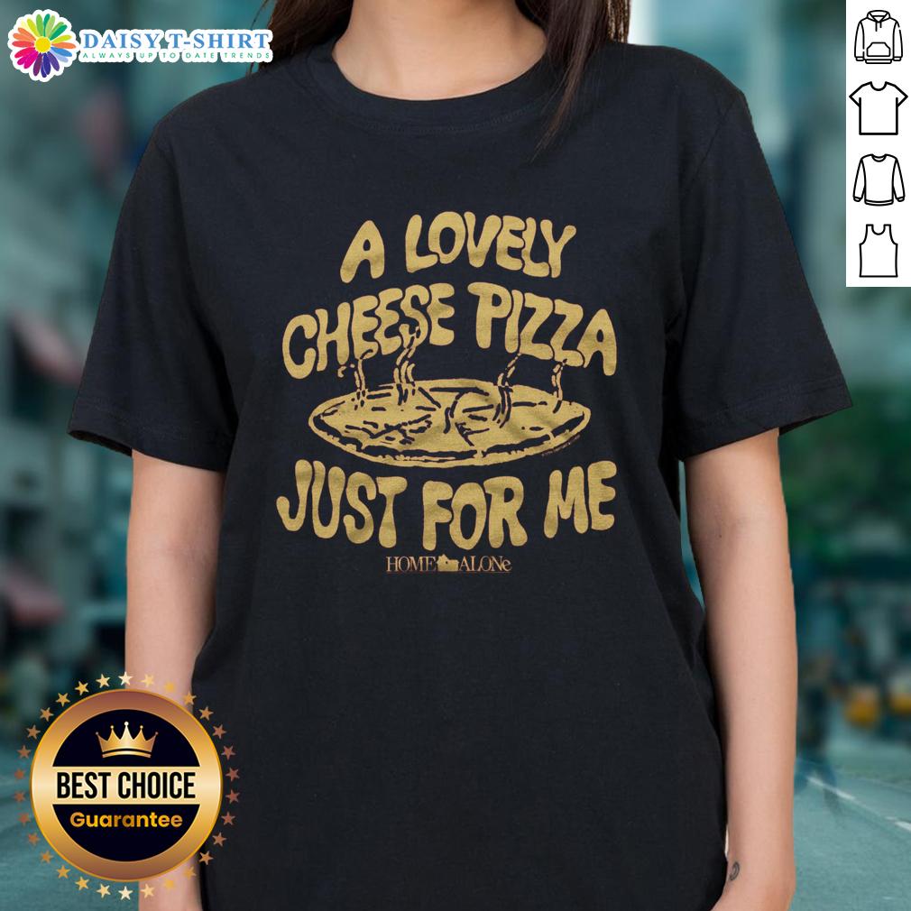Awesome Home Alone Cheese Pizza Ladies Tee featuring a fun design for pizza lovers and movie night enthusiasts.