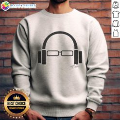 Good Scott Van Pelt sportscaster and sports talk show logo sweatshirt, perfect for fans of sports commentary.