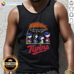 Happy Minnesota Twins X Peanuts Snoopy and Friends tank top for autumn, celebrating it's the most wonderful time of the year.