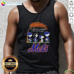 Happy New York Mets X Peanuts Snoopy and Friends autumn tank top celebrating the most wonderful time of the year.