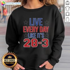 High-quality sweatshirt featuring 'Live Everyday Like It's 28/3' design, perfect for casual wear and stylish comfort.