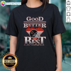 Stylish Chicago Bears ladies tee featuring a triangle logo and city skyline, perfect for football fans.