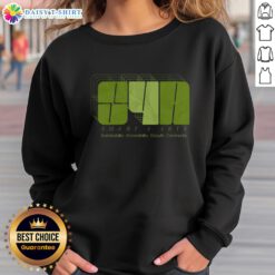 Good Smart 4 Arts sweatshirt featuring a stylish design, perfect for art lovers and casual wear enthusiasts.